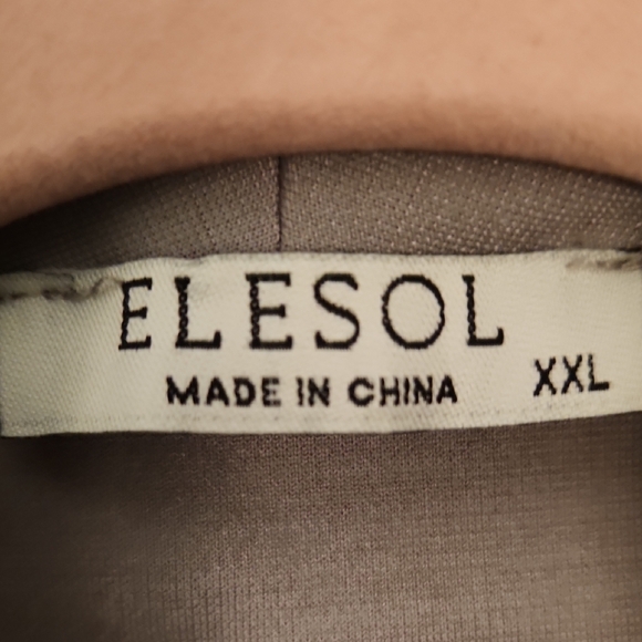 Lush Women's Silver Open-Front Blazer with Zipper Details - Picture 5 of 5